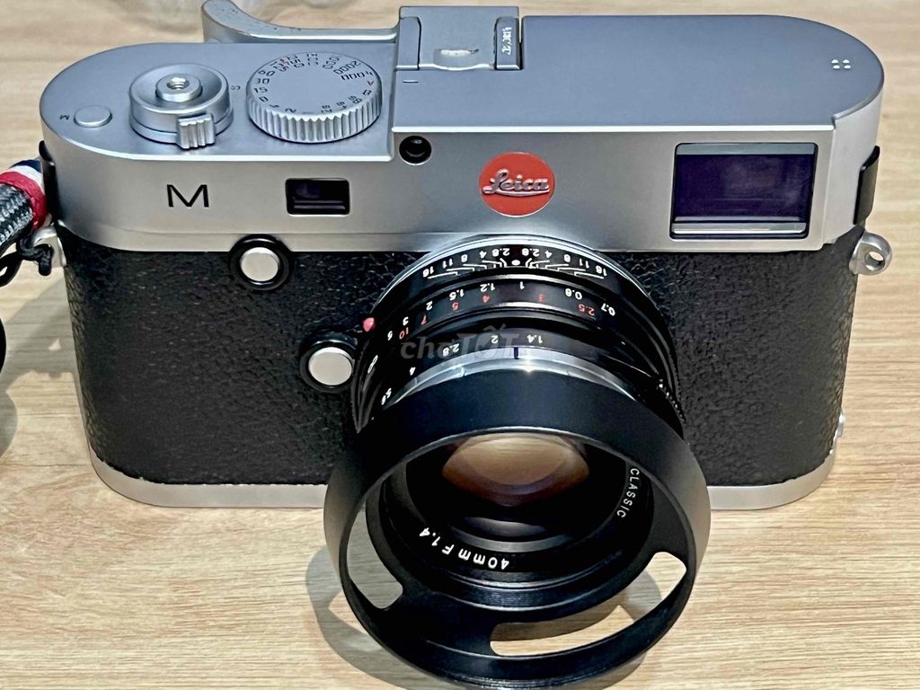 Leica M240 đẹp fullbox có case tháo được pin xịn