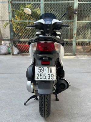 Honda SH 150i Nhập Ý 2011 Trắng. Mua bán Xe máy tại Quận 11 Tp Hồ Chí Minh được đăng bởi CỬA HÀNG XE MÁY LONG HỔ