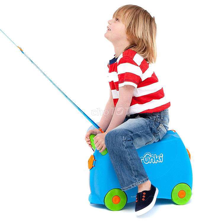 Vali trẻ em bằng nhựa cứng, Trunki