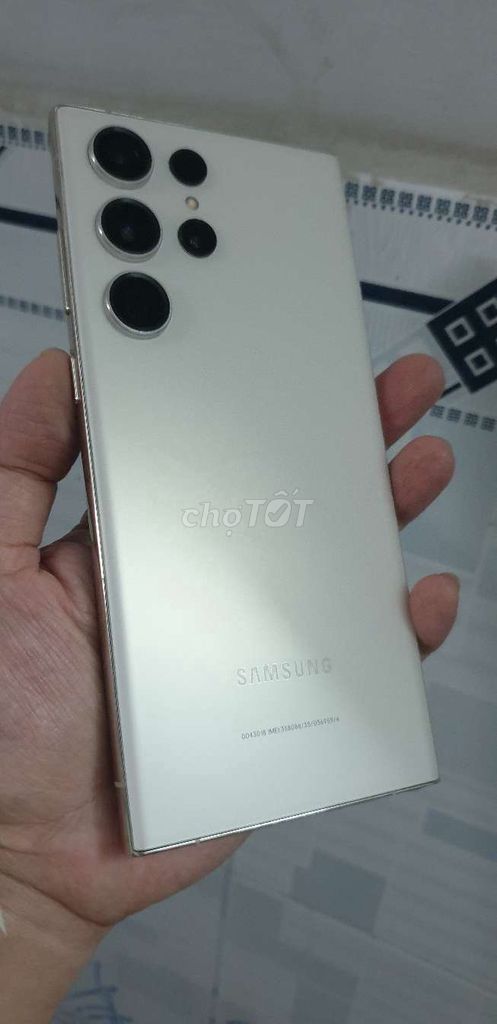Samsung S23 Ultra trắng Ngọc Trinh ram 12gb. Mua bán Điện thoại tại Quận 12 Tp Hồ Chí Minh được đăng bởi Trần Gia Bảo hình 1