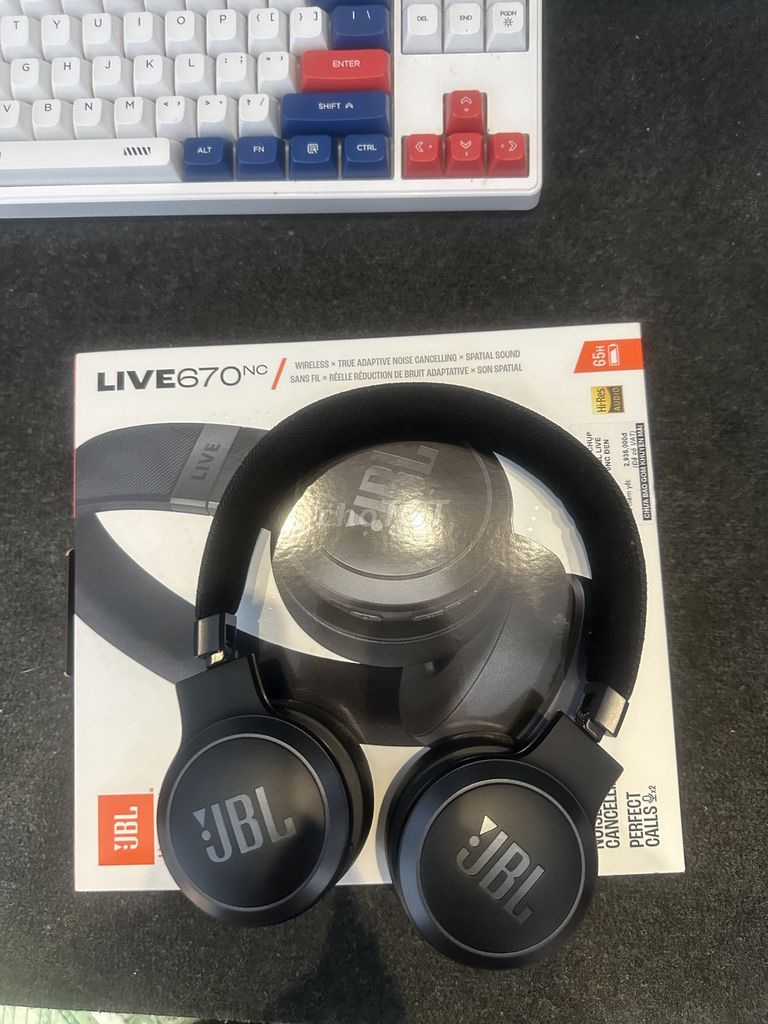 Tai nghe chụp tai JBL 670NC Đen Bluetooth. Mua bán Tivi, Âm thanh tại Huyện Hóc Môn Tp Hồ Chí Minh được đăng bởi Phạm Nguyễn Phước Lộc hình 1