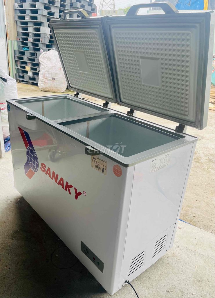 Cần Thanh Lý Tủ Đông Sanaky, Tủ Đang Hoạt Tốt