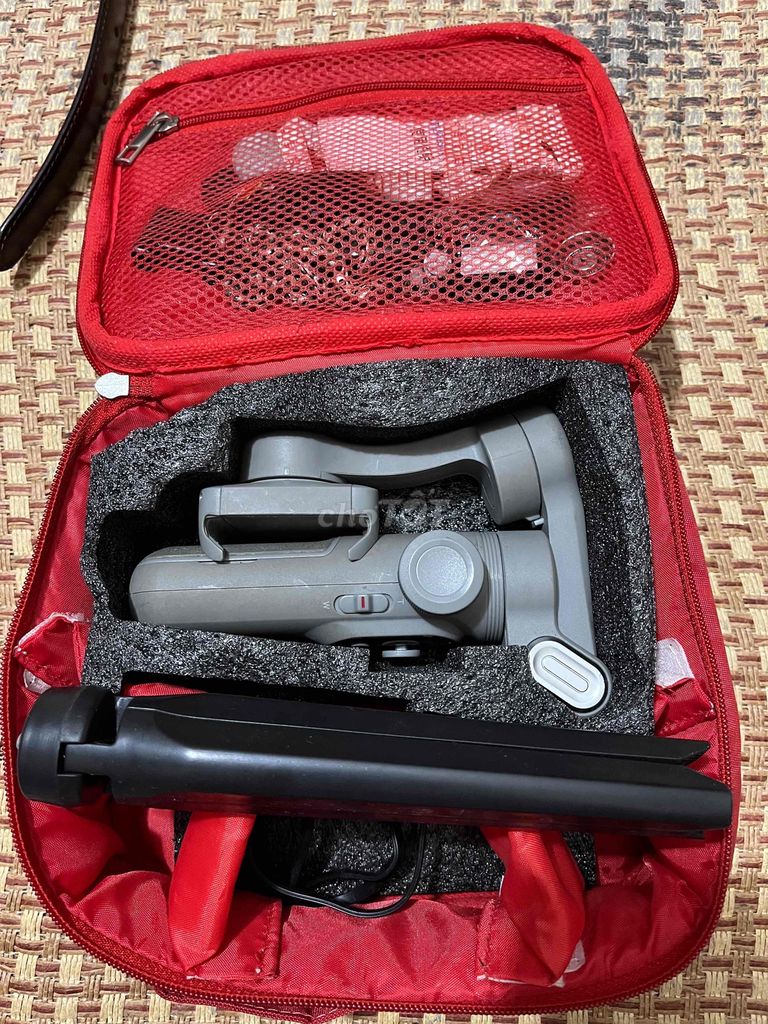 Gimbal AOCHUAN Smart X Pro Xám. Mua bán Phụ kiện (Màn hình, Chuột...) tại Quận Nam Từ Liêm Hà Nội được đăng bởi Trần Văn Tùng hình 1