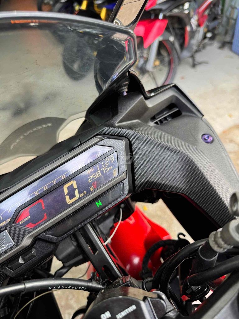 Honda CBR150 2020 chính chủ biển số thành phố. Mua bán Xe máy tại Huyện Bình Chánh Tp Hồ Chí Minh được đăng bởi Phong Vũ hình 4