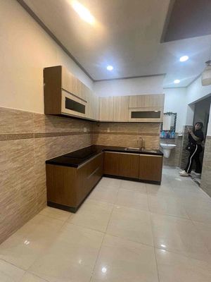 Аренда · 2 комн. · 80 м² · Huyện Nhà Bè, ул. Đường Nguyễn Bình