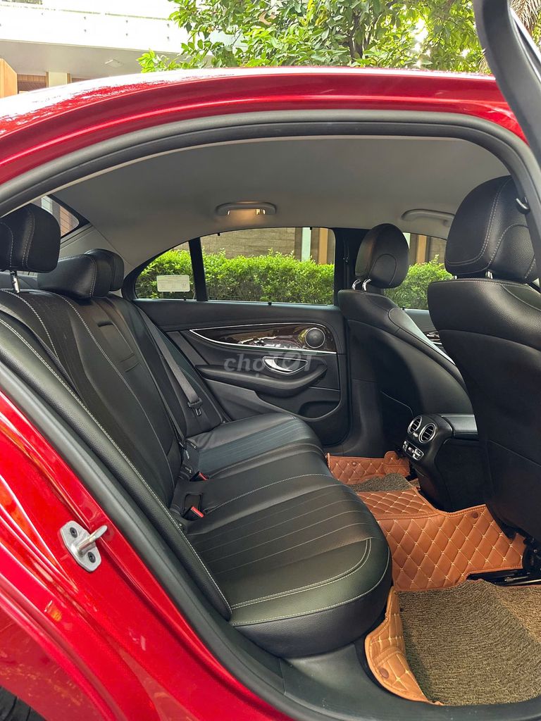 Mercedes E200 Exclusive thu hút mọi ánh nhìn !. Mua bán Ô tô tại Quận 8 Tp Hồ Chí Minh được đăng bởi Gon Nguyen hình 18