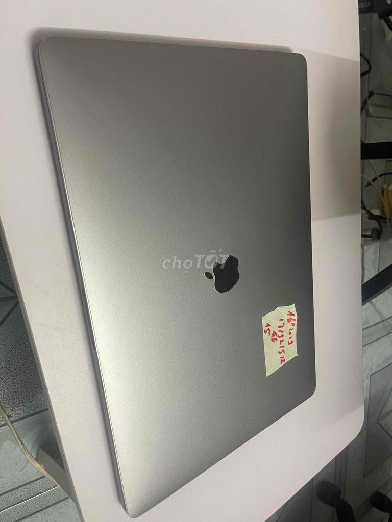 Macbook pro 16” 2019 i7/ram 32g/512g bh 3 tháng