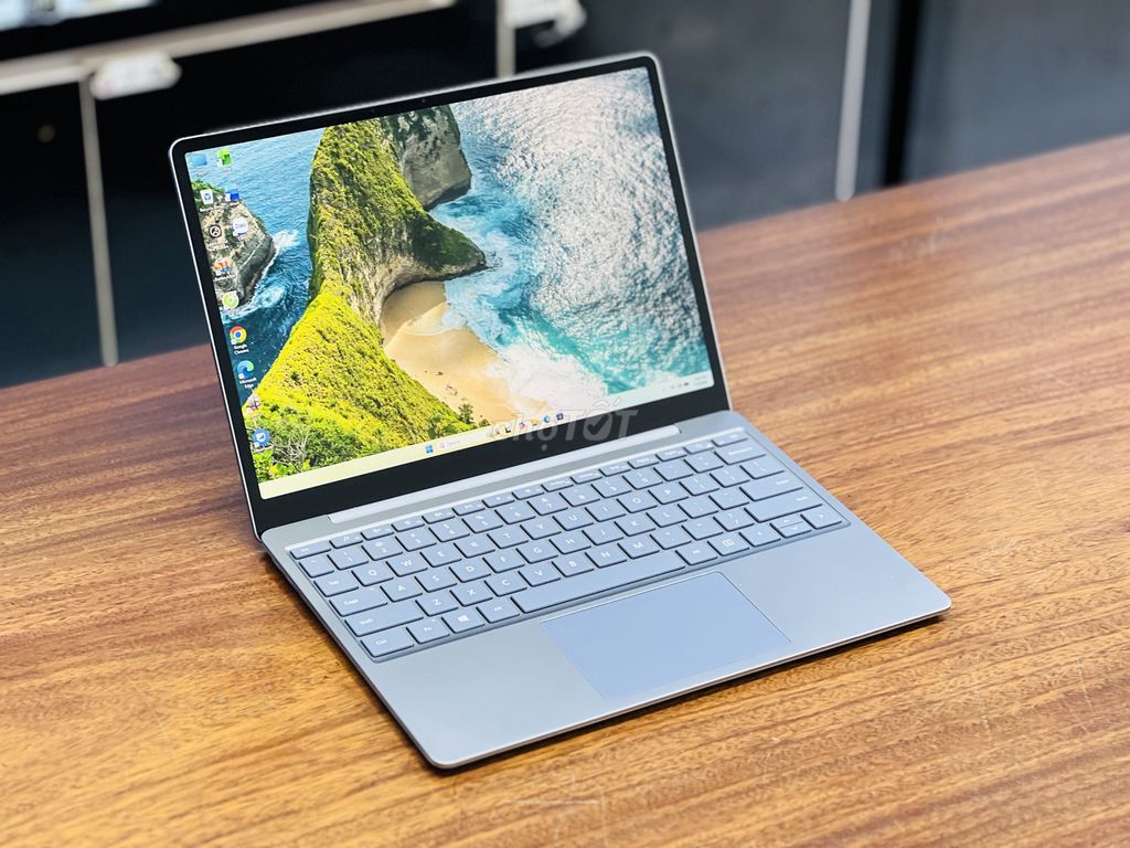 Microsoft Surface Laptop Go i5/1035G1 8GB 128GB. Mua bán Laptop tại Thành phố Thủ Đức Tp Hồ Chí Minh được đăng bởi Đặng Quyết Thắng hình 1