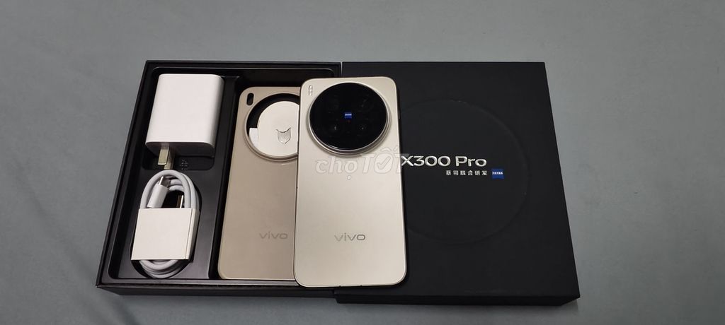 Vivo X300 Pro 512GB Trắng, Titan Like New. Mua bán Điện thoại tại Quận Tân Bình Tp Hồ Chí Minh được đăng bởi võ văn vinh hình 1
