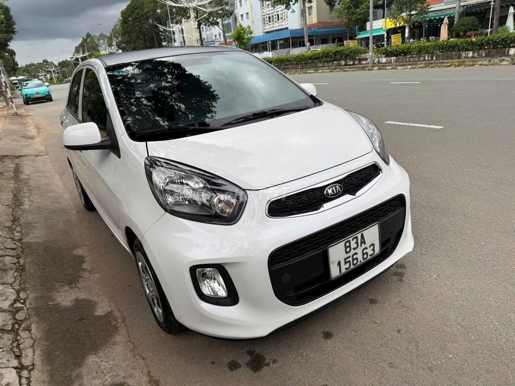 Cần bán xe gia đình. Mua bán Ô tô tại Thành phố Rạch Giá Kiên Giang được đăng bởi Dự Nguyễn hình 2