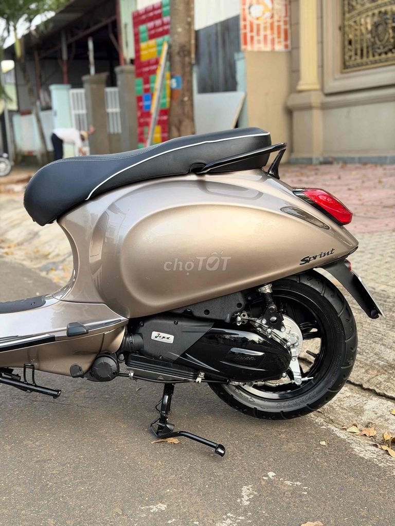 Cần bán VESPA_iget_UP_LED - Chính chủ phố ạ. Mua bán Xe máy tại Thành phố Buôn Ma Thuột Đắk Lắk được đăng bởi Hoàng Quang hình 5