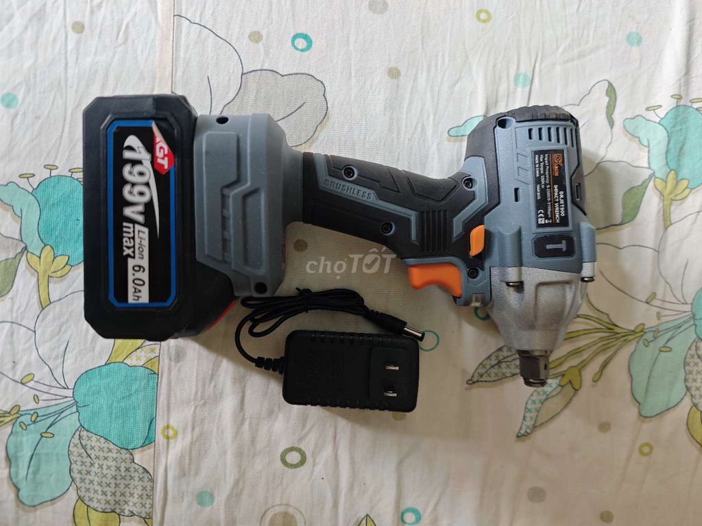 Máy siết bu lông DKJET DKJET900 199V. Mua bán Đồ chuyên dụng, Giống nuôi trồng tại Huyện Tân Châu Tây Ninh được đăng bởi Việt Hoàng hình 1