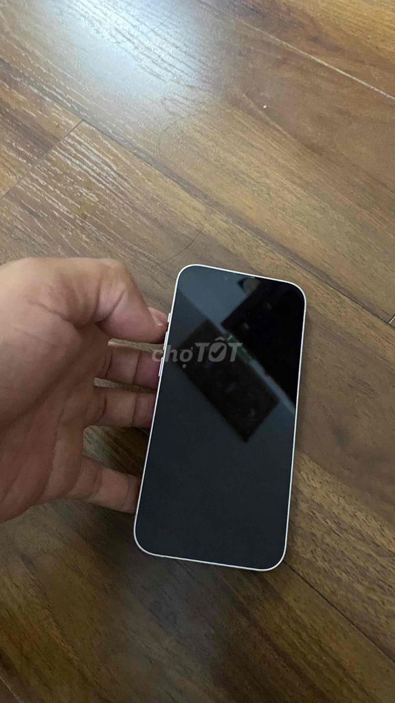 Apple iPhone 13 128GB Trắng Đã sử dụng. Mua bán Điện thoại tại Quận Hà Đông Hà Nội được đăng bởi Cường hình 1