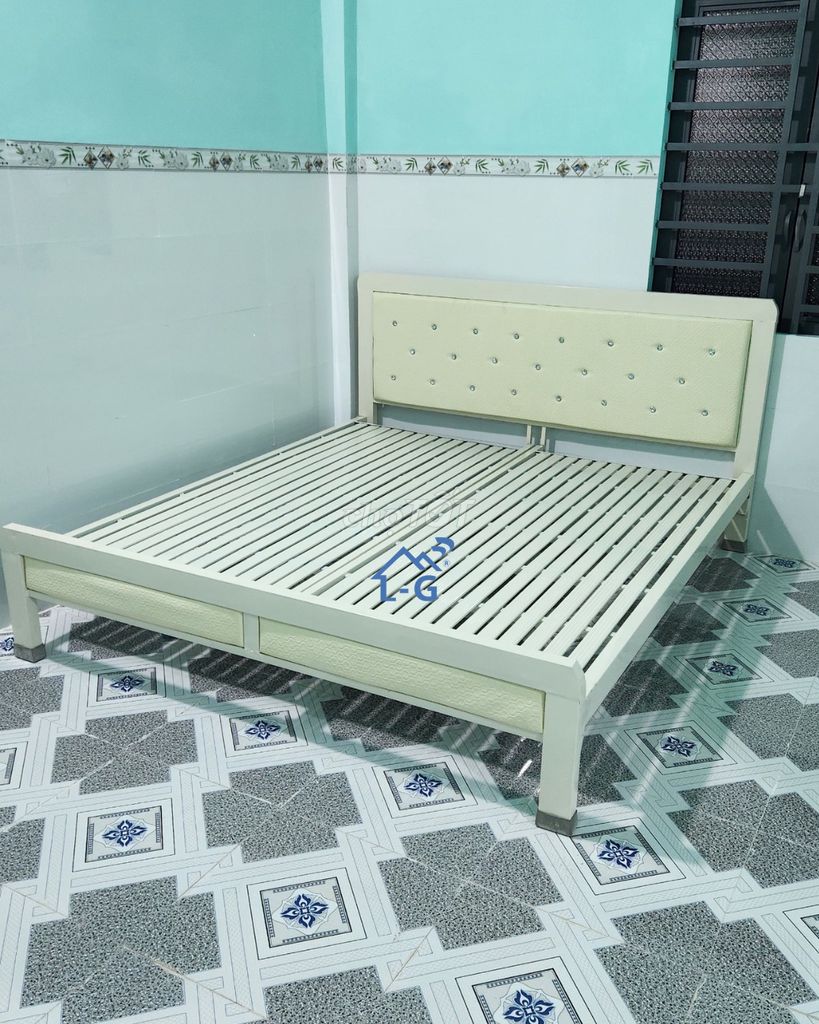 Giường sắt Giường sắt Giường sắt Giường sắt Giường. Mua bán Giường, chăn ga gối nệm tại Quận 7 Tp Hồ Chí Minh được đăng bởi Lâm Gia Home hình 1