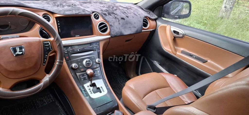 Ô tô 7 chỗ số tự động 2011. Mua bán Ô tô tại Thành phố Thủ Dầu Một Bình Dương được đăng bởi Tuệ An hình 3