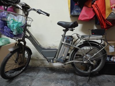 Bán xe đạp điện bridgestone. Mua bán Xe điện tại Quận Đống Đa Hà Nội được đăng bởi Dũng
