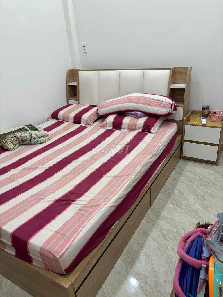 Giường ngủ gỗ công nghiệp 1.4m - 2 hộc kéo. Mua bán Giường, chăn ga gối nệm tại Quận Tân Phú Tp Hồ Chí Minh được đăng bởi Phan Thúy Kiều hình 1