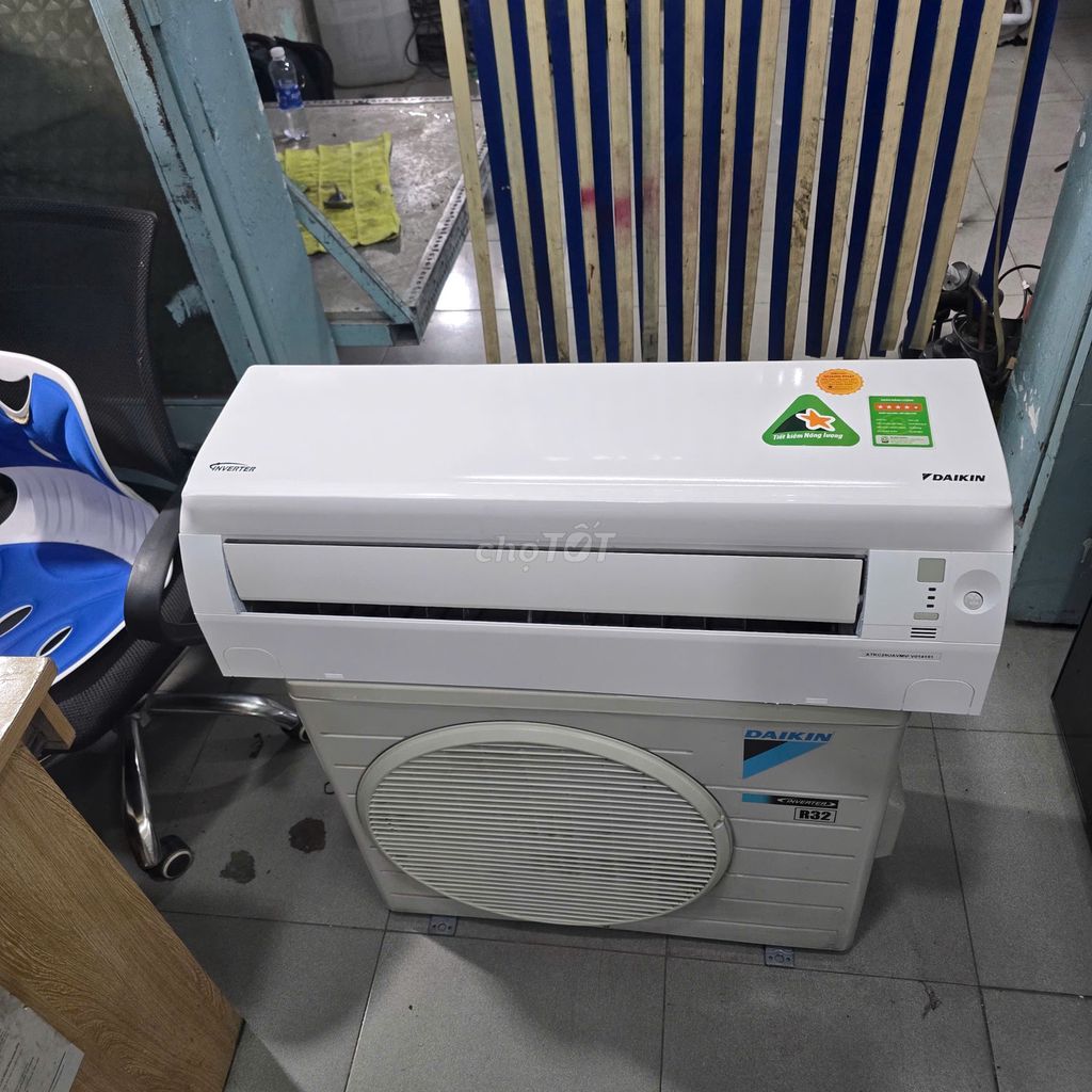 Máy lạnh Daikin 1HP Inverter ATKC25UAVMV nhẹ điện. Mua bán Máy lạnh, điều hoà tại Quận Tân Phú Tp Hồ Chí Minh được đăng bởi QUANG PHÁT hình 1