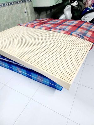 Nệm liên á thanh lý 1m8x2mx20 phân như hình. Mua bán Giường, chăn ga gối nệm tại Quận 12 Tp Hồ Chí Minh được đăng bởi khaly mum
