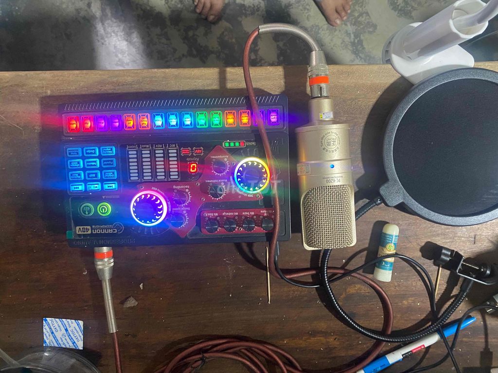 Bộ thu âm live stream LT Pro Đen, Vàng. Mua bán Tivi, Âm thanh tại Huyện Nam Đông Thừa Thiên Huế được đăng bởi Kha hình 1