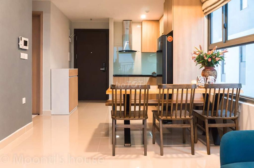 Bán Cao Ốc B Nguyễn Kim, Quận 10, 72m2, 2pn, 2wc, 4.9 tỷ, sổ hồng