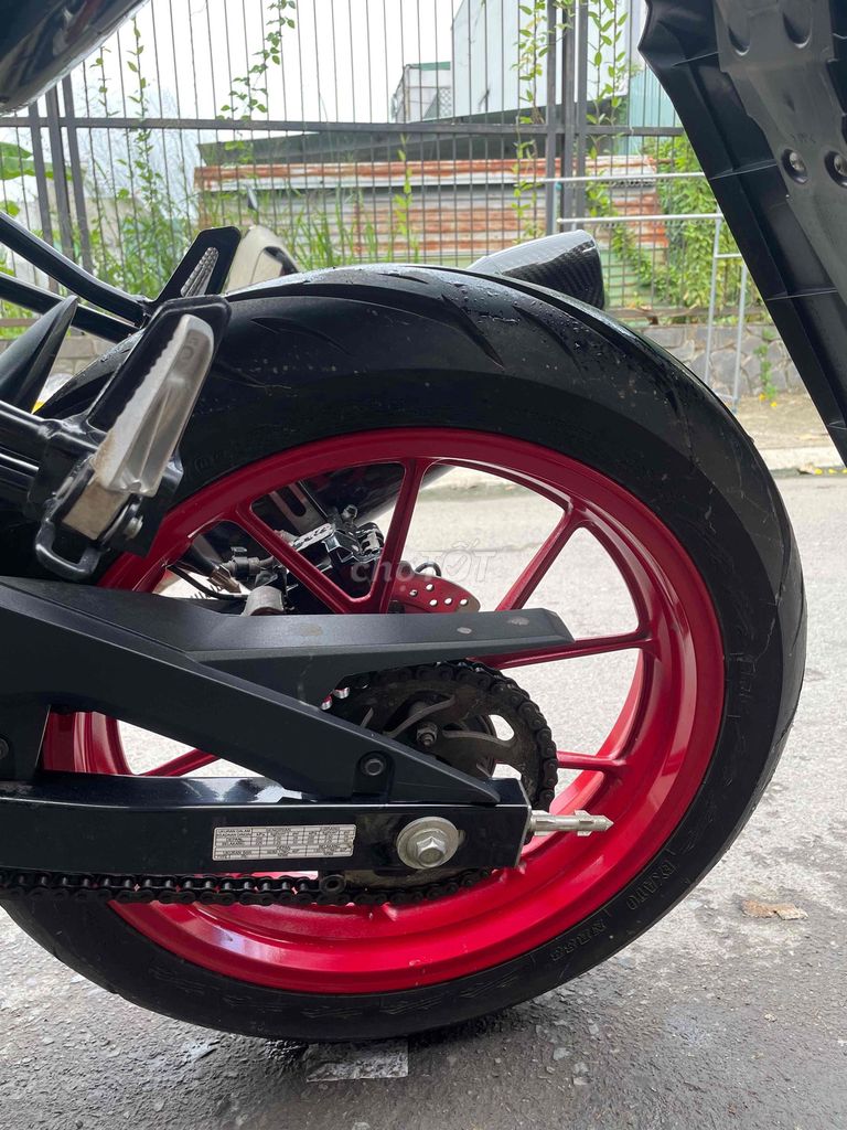 xe để trùm mền ít đi. Mua bán Xe máy tại Quận 12 Tp Hồ Chí Minh được đăng bởi Thanh hình 3