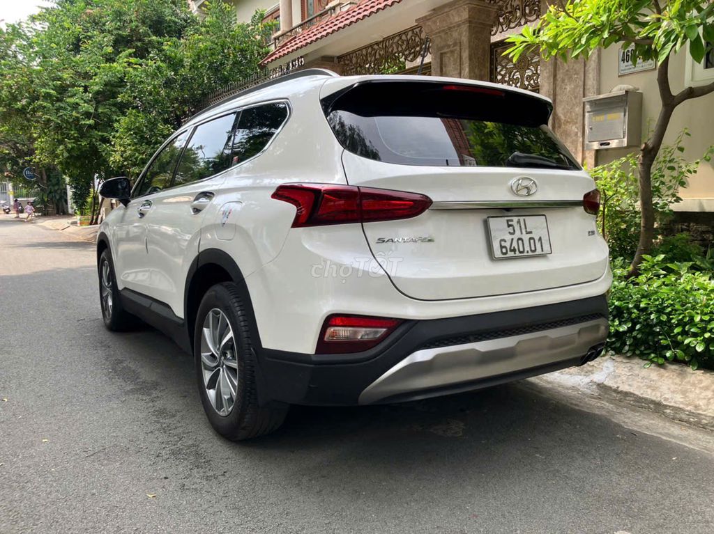 Gia đình cần bán xe Hyundai Santa Fe dầu SX 2019. Mua bán Ô tô tại Quận Gò Vấp Tp Hồ Chí Minh được đăng bởi Mạnh Hùng hình 12