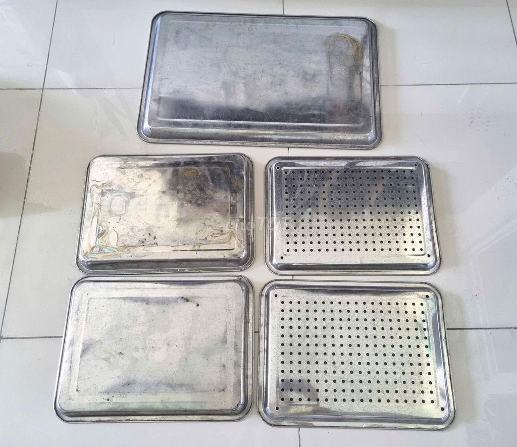 Thanh lý 5 khay inox hình chữ nhật (40x60-30x40). Mua bán Dụng cụ nhà bếp tại Quận 12 Tp Hồ Chí Minh được đăng bởi Nhiên Lao hình 1