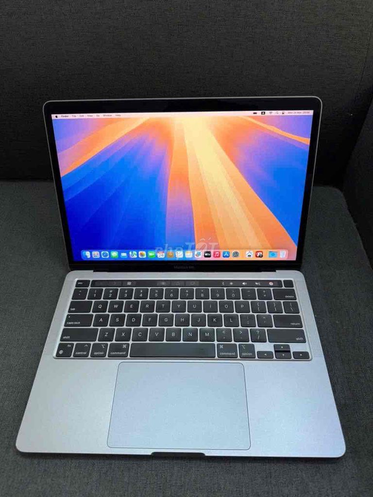 E bán macbook pro m1 ram 8gb ssd 256gb ạ cấn nhẹ. Mua bán Laptop tại Quận Cầu Giấy Hà Nội được đăng bởi Hoa Lê hình 1