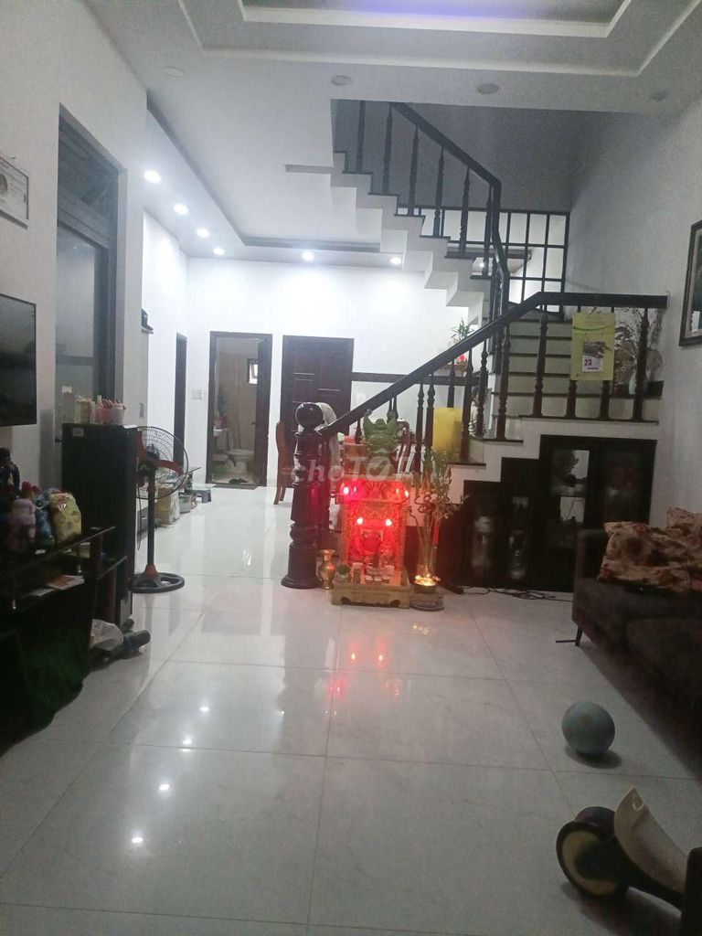 🏘️Nhà 2 tầng Đỗ 2 Mê, Mặt Tiền Nguyễn Xuân Hữu
_Gần Chợ Cẩm Lệ