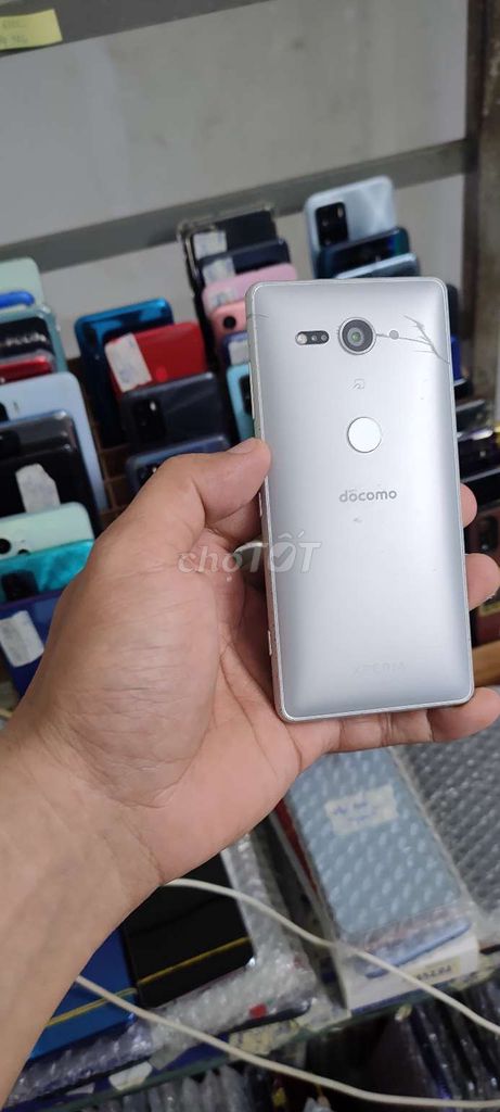Sony xz2 compact, ram 4g , 64gb, nhỏ xíu. Mua bán Điện thoại tại Quận Gò Vấp Tp Hồ Chí Minh được đăng bởi A LONG   nhận thanh toán THẺ TÍN DỤNG hình 3