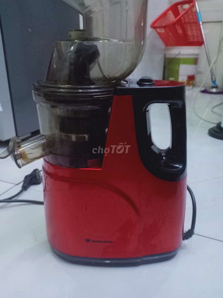 Máy ép chặm