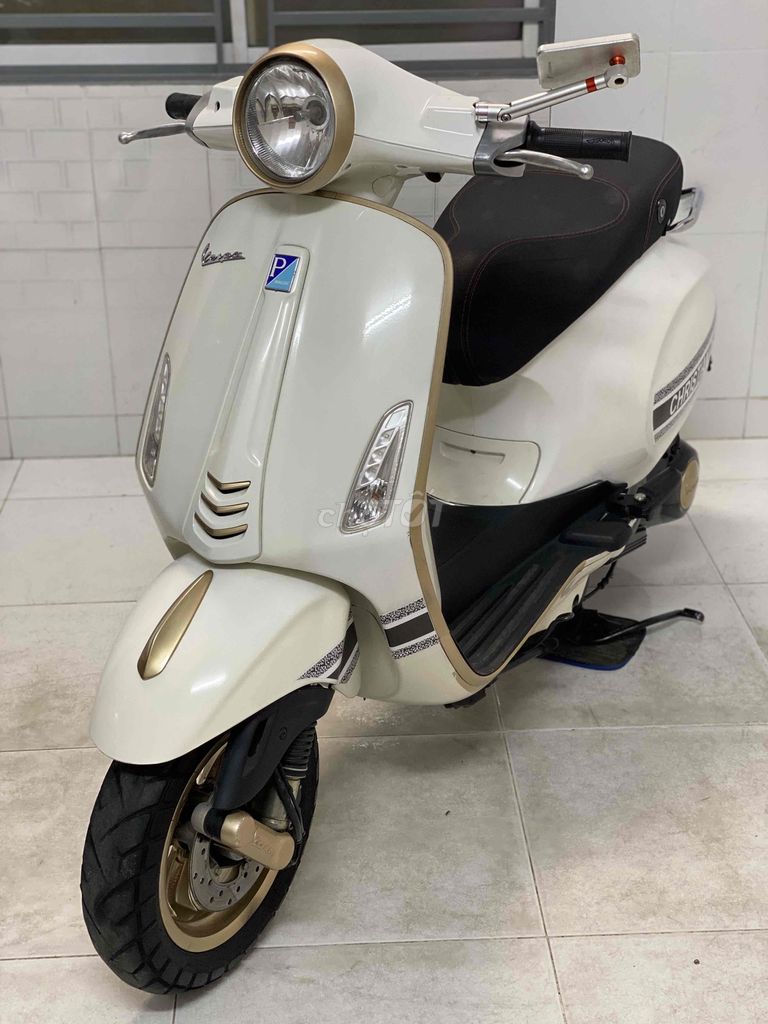 Vespa Primavera 3vie 2014.