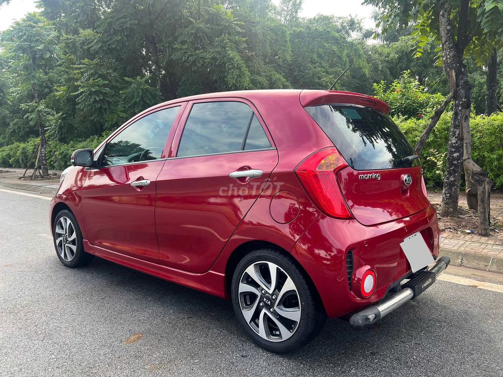 Kia Morning Si 2017 màu đỏ. Mua bán Ô tô tại Quận Long Biên Hà Nội được đăng bởi Long Biên Cars hình 6