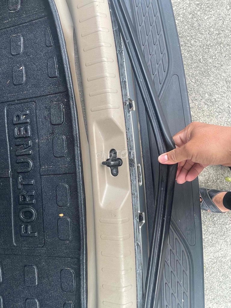 e bán fortuner 2013 máy xăng màu bạc. Mua bán Ô tô tại Quận 8 Tp Hồ Chí Minh được đăng bởi Quang Tuấn Lê hình 15