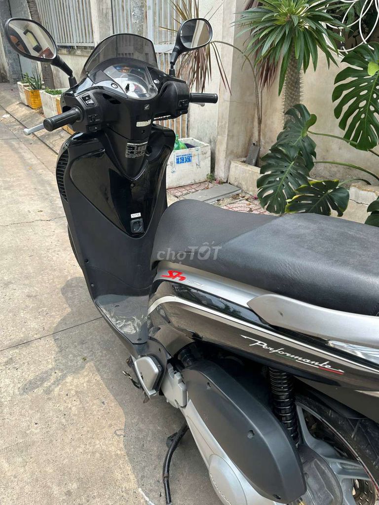 SH Ý 150i, 2011, sm 101, mới tinh, nguyên zin. Mua bán Xe máy tại Huyện Nhà Bè Tp Hồ Chí Minh được đăng bởi Khoa hình 4