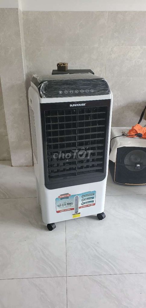 Quạt điều hòa SUNHOUSE Trắng, Đen Mới 99%. Mua bán Quạt tại Thành phố Nha Trang Khánh Hòa được đăng bởi Hà Lương hình 1