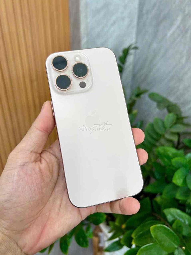 Apple iPhone 16 Pro 256GB Desert LL - Zin All 99%. Mua bán Điện thoại tại Quận Gò Vấp Tp Hồ Chí Minh được đăng bởi TOTO MOBILE hình 1
