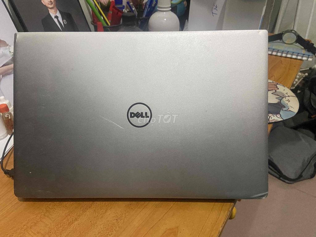 Laptop mỏng đẹp sang trọng