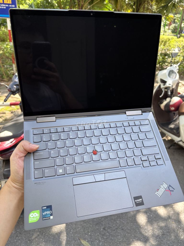 Laptop Lenovo Thinkpad X1 yoga gen 7 US đẹp nét. Mua bán Laptop tại Quận Đống Đa Hà Nội được đăng bởi Lê Hoàng Anh hình 1