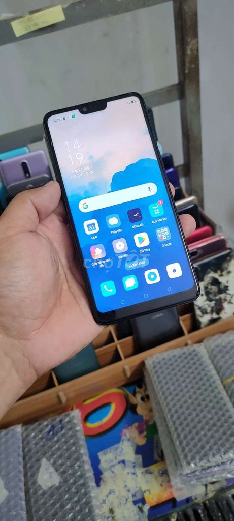 Oppo F7, ram 4gb, 64gb, vân tay. Mua bán Điện thoại tại Quận Gò Vấp Tp Hồ Chí Minh được đăng bởi A LONG   nhận thanh toán THẺ TÍN DỤNG hình 1