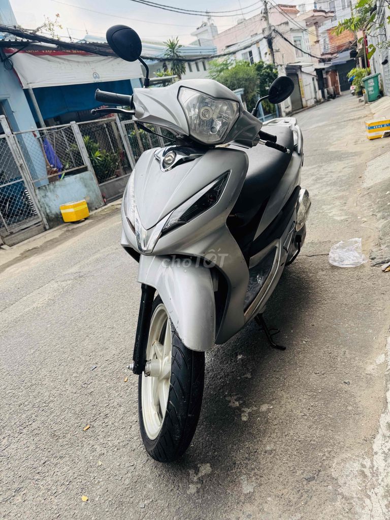 SYM Shark khủng long - BSTP - Cavet theo xe đầy đủ. Mua bán Xe máy tại Quận Tân Phú Tp Hồ Chí Minh được đăng bởi Phan Văn Thức hình 4