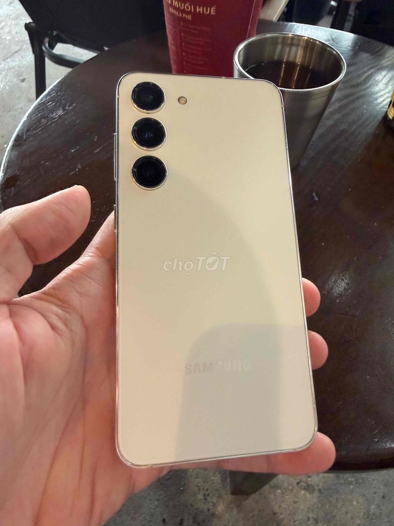 s23 5g đẹp 99% bản mỹ 2 sim. Mua bán Điện thoại tại Quận Đống Đa Hà Nội được đăng bởi Tít hình 1