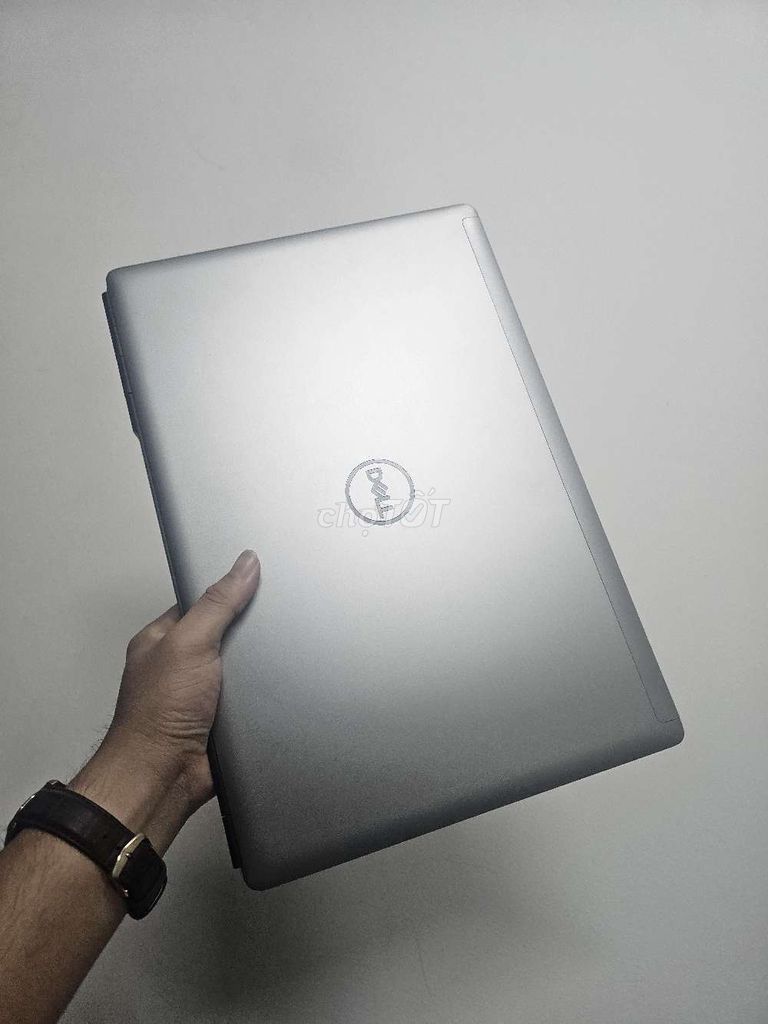 Dell Precision 7550 Xeon W10885M Likenew. Mua bán Laptop tại Quận 3 Tp Hồ Chí Minh được đăng bởi Tính hình 1