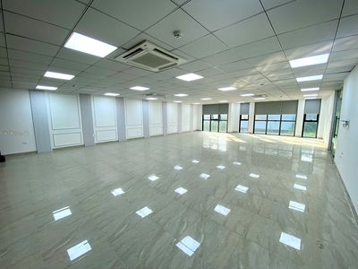 Bà Triệu - Sàn 180m² 45 triệu đẹp không tì vết. Tầng cao, view thoáng. Cho thuê văn phòng, mặt bằng kinh doanh tại Quận Hai Bà Trưng Hà Nội được đăng bởi Nguyễn Thị Hạnh