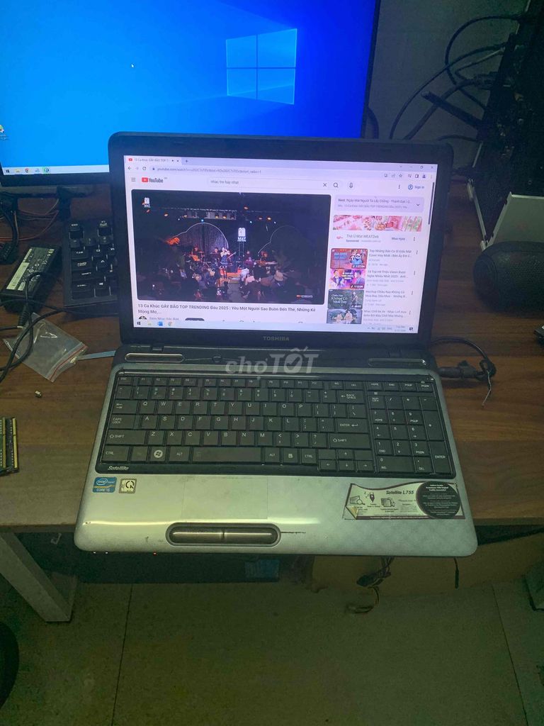 Toshiba L755 i5-2410M 8GB ssd 120g. Mua bán Laptop tại Quận 8 Tp Hồ Chí Minh được đăng bởi COD hình 1