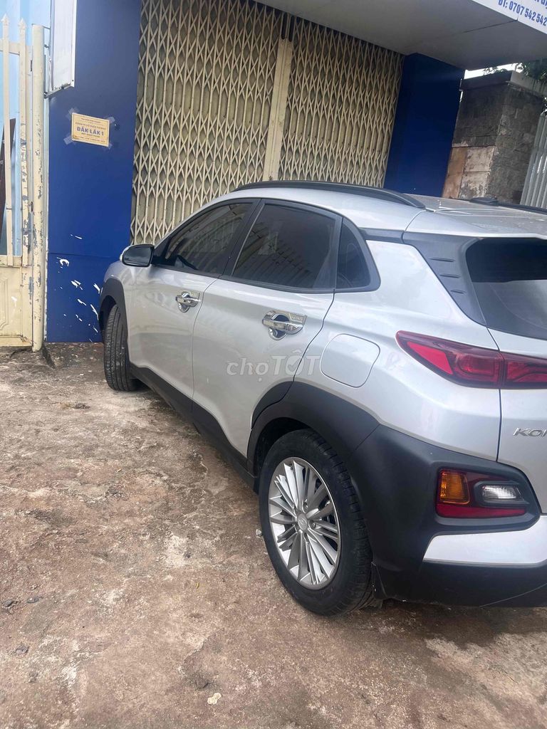 Hyundai Kona 2020 2.0 AT - 58000 km. Mua bán Ô tô tại Thành phố Buôn Ma Thuột Đắk Lắk được đăng bởi Thuỷ Hoàng hình 8