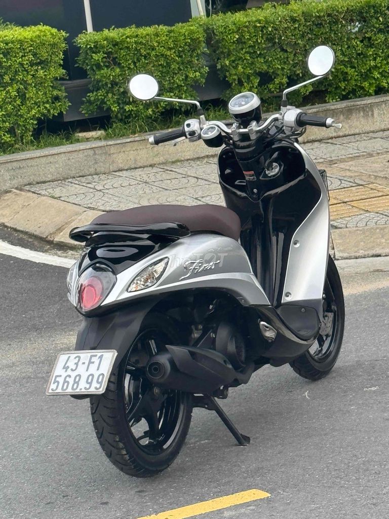 Ямаха Фино 125 FI 2022 Серебро