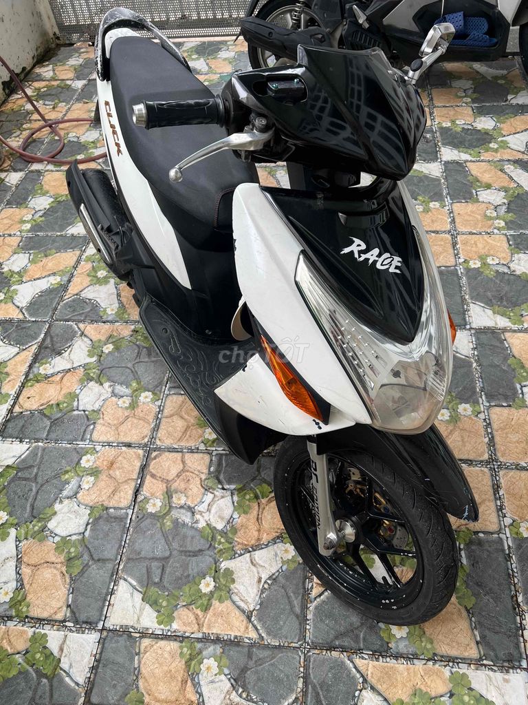 Honda Click cần bán xe. Mua bán Xe máy tại Thành phố Nha Trang Khánh Hòa được đăng bởi Thân Thiện hình 1