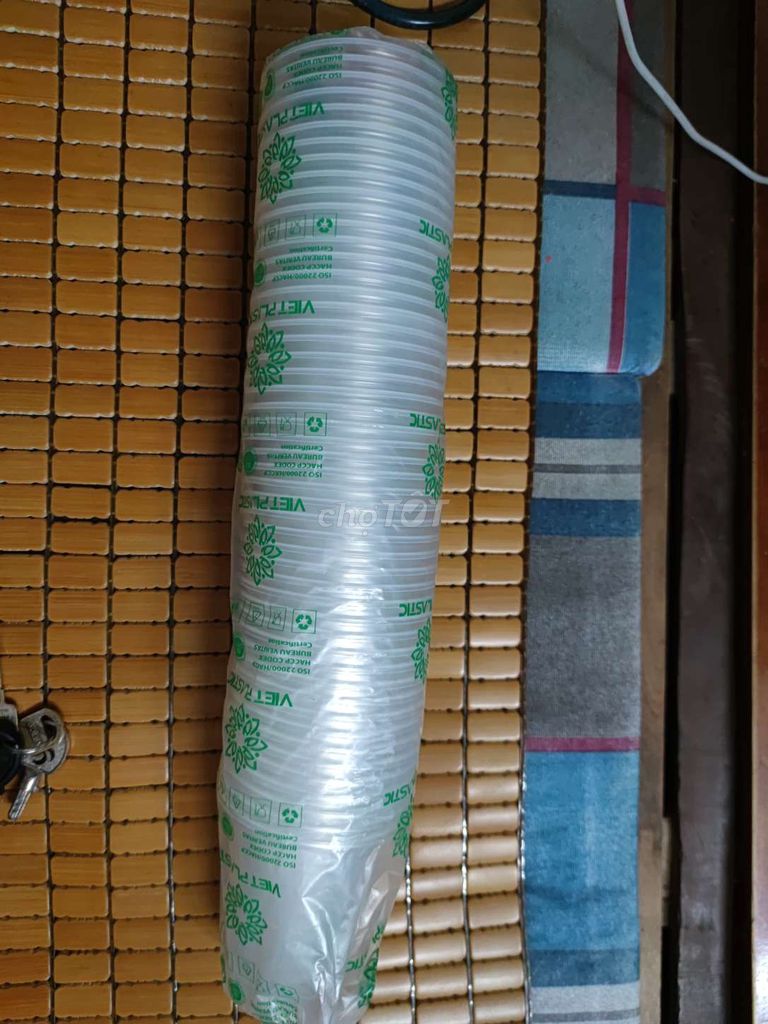 Cốc nhựa dùng một lần 360ml. Mua bán Dụng cụ nhà bếp tại Huyện Gia Lâm Hà Nội được đăng bởi Mạnh  hình 1